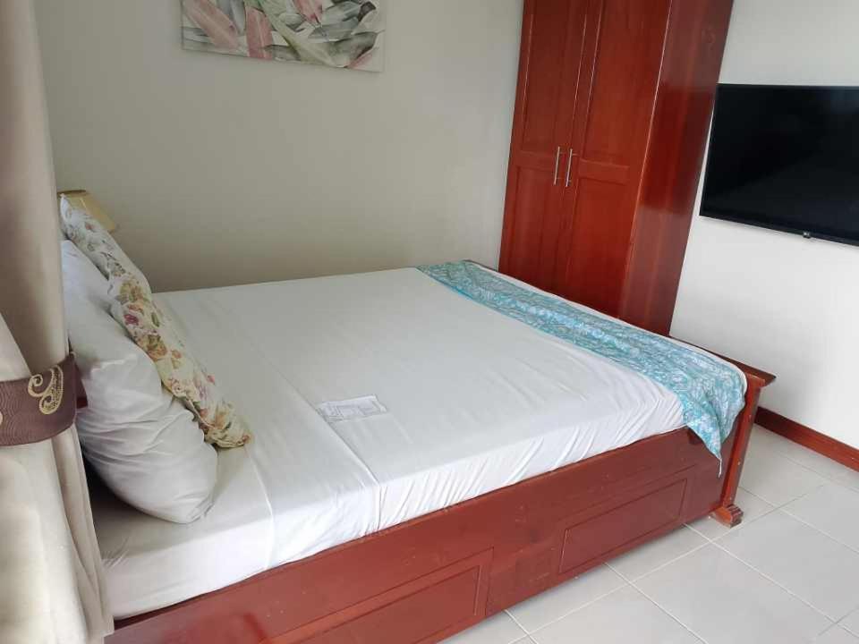 Ocean Breeze Resort Toledo Esterno foto